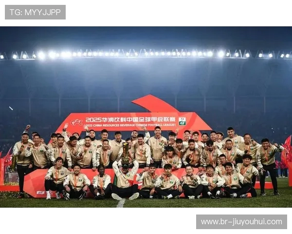 如皋周末足球比赛精彩开赛 各路球队激烈角逐争夺荣誉 如皋周末足球比赛精彩开赛 各路球队激烈角逐争夺荣誉